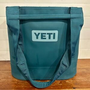 YETI Teal Camino 20 Carryall Bag